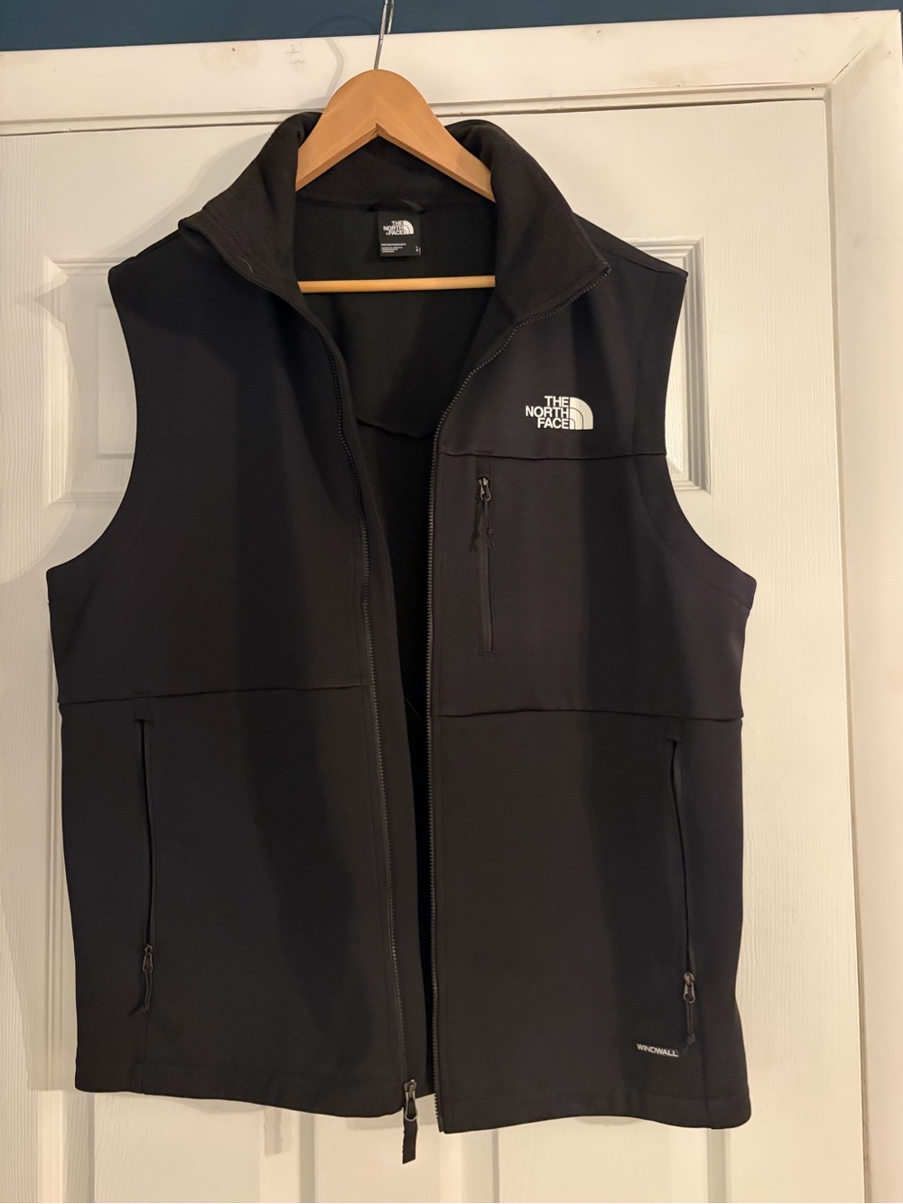 The North Face Black Men's Softshell Vest LARGE